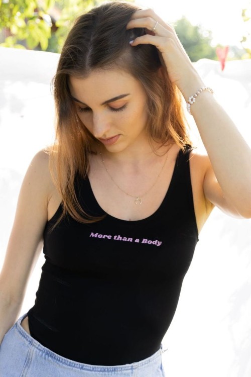 Body czarne bawełniane More than a Body dwuznaczne afirmacja manifestacja girl power
